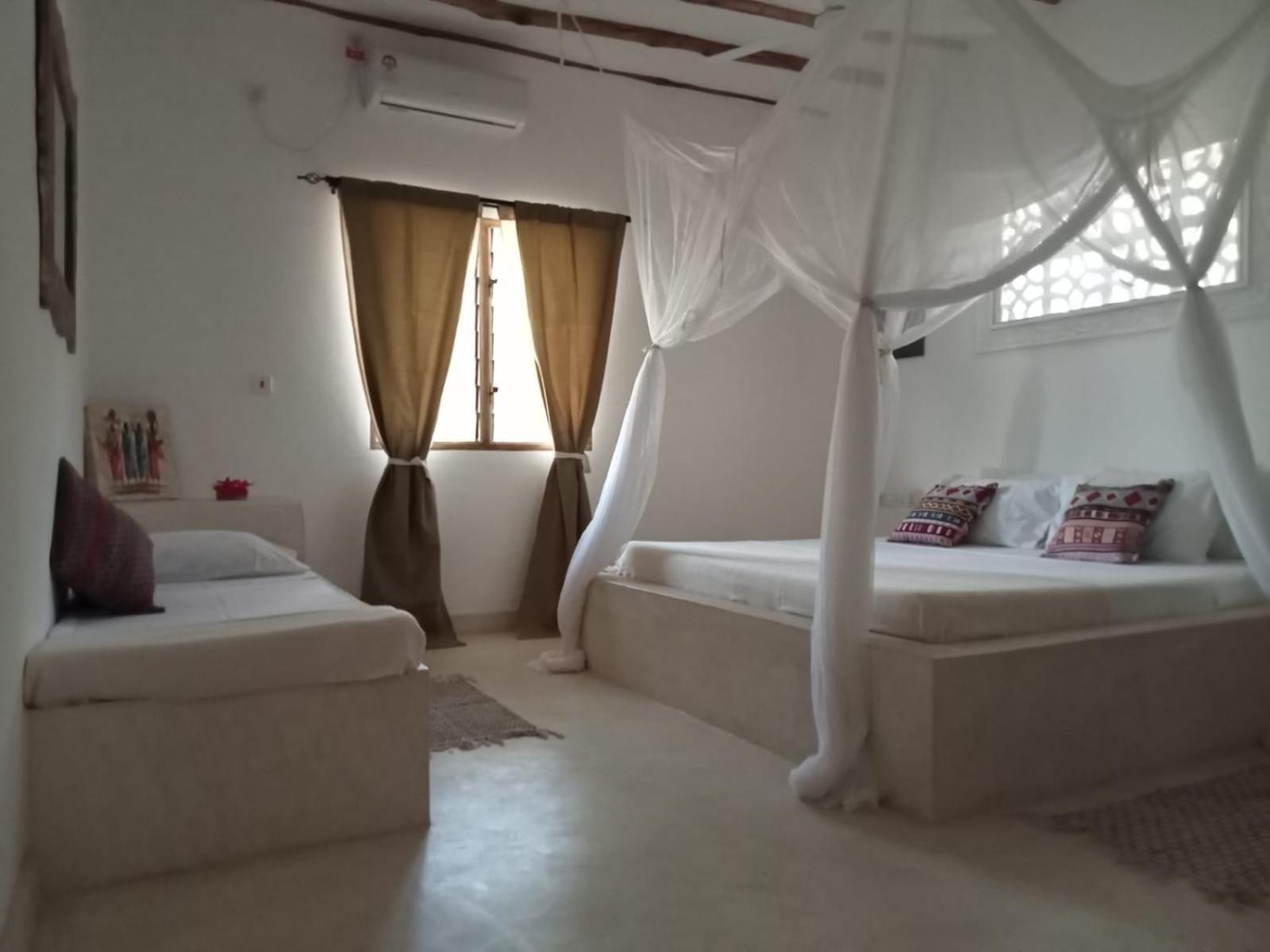 Bed and Breakfast Shira House Ватаму Экстерьер фото