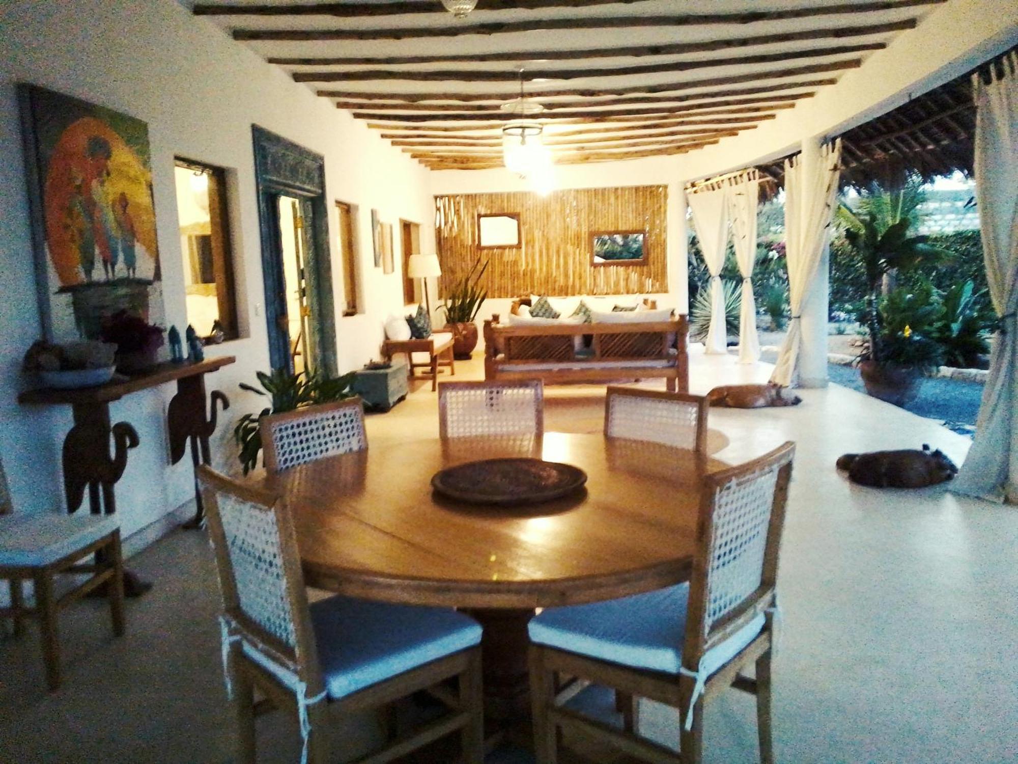 Bed and Breakfast Shira House Ватаму Экстерьер фото